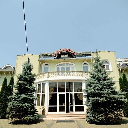 Pension La Cupola Targu-Mures Bagian luar foto