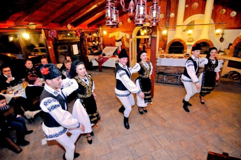 Pension La Cupola Targu-Mures Bagian luar foto